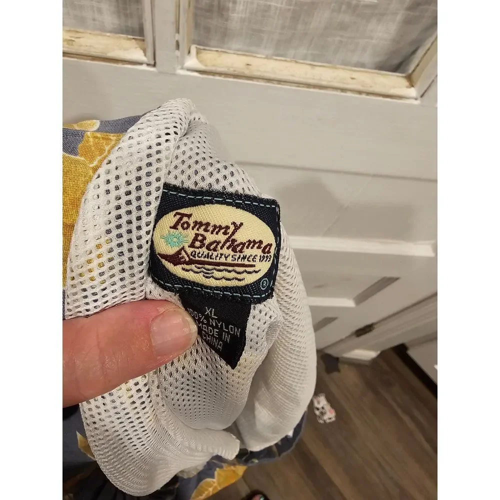 Tommy Bahama vintage tommy